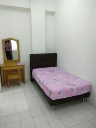 Hoa Nam Building (D8), Apartment #558369281